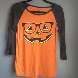✨SALE✨ LOL Vintage Halloween Graphic Tee